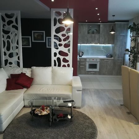 Apartments Topalovi Burgas Bagian luar foto