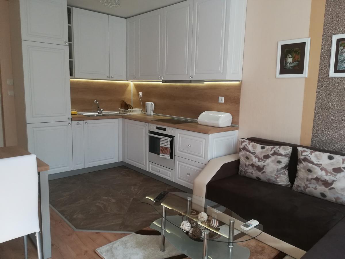 Apartments Topalovi Burgas Bagian luar foto