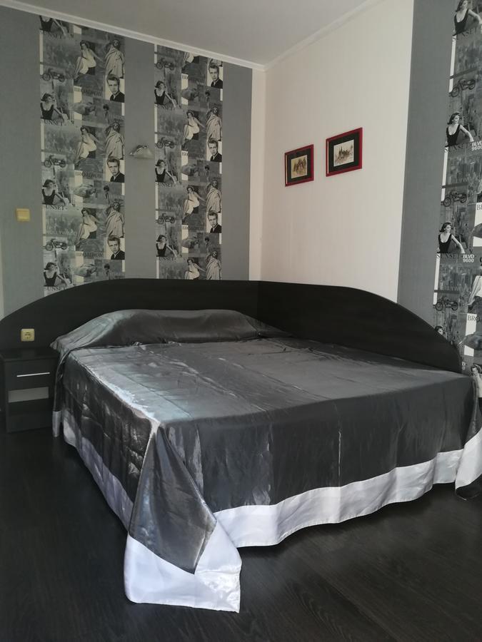 Apartments Topalovi Burgas Bagian luar foto